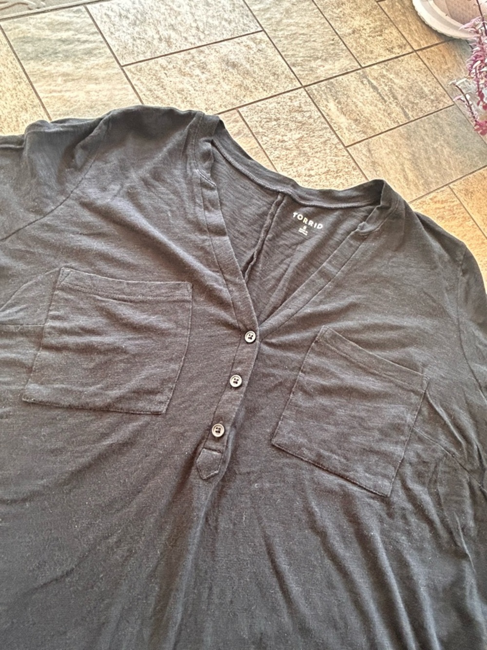 Torrid Vintage V-Neck Top - Picture 5 of 9